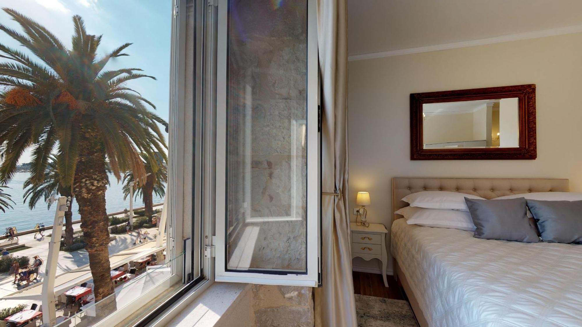 ספליט Chrysanta Apartments מראה חיצוני תמונה