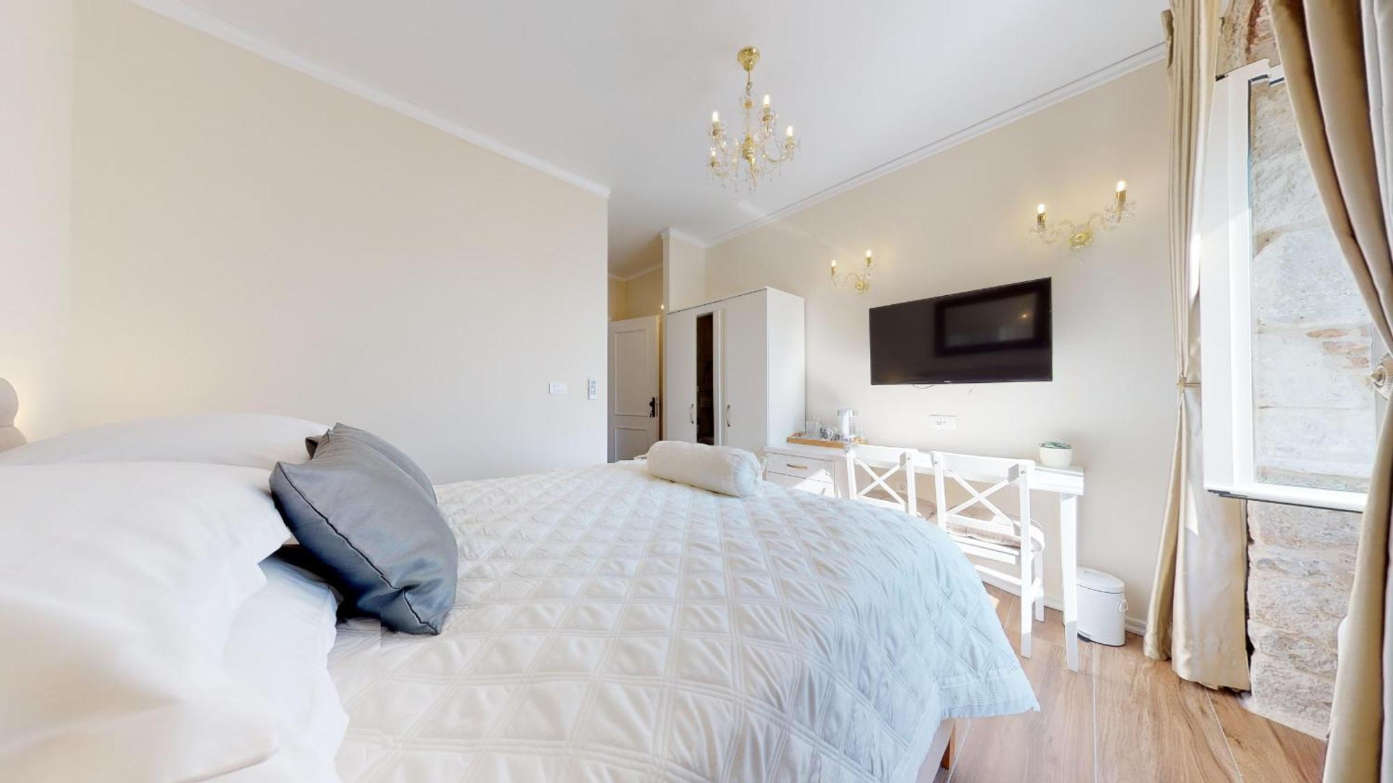 ספליט Chrysanta Apartments מראה חיצוני תמונה